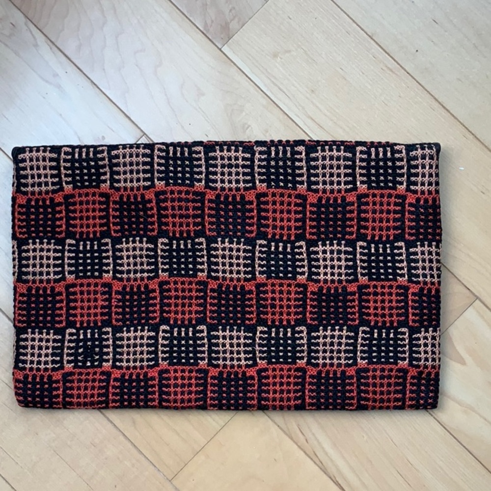 NWT Basket Weave clutch - Picture 3 of 5